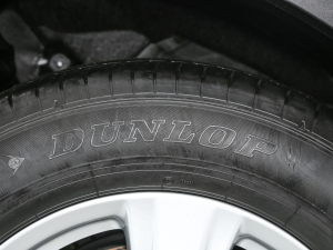 2022p 2.5L 򌾫Ӣ 5 ݆̥Ʒ