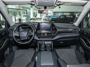 2022p 2.5L (q)Ӣ 5 (ni)ȫ