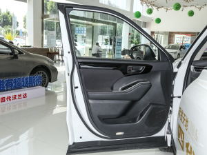 2022p 2.5L (q)Ӣ 5 {λ܇T