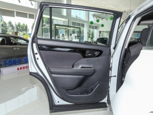 2022p 2.5L (q)Ӣ 5 ܇T