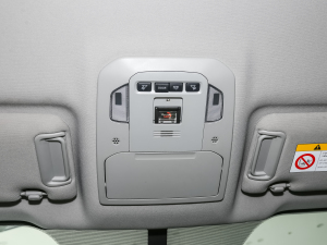 2022p 2.5L 򌾫Ӣ 5 п؅^