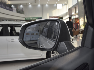 2022p 2.5L (q)F 7 (x)(ji)^