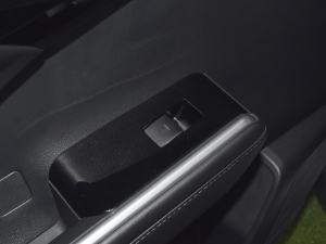 2022p 2.5L F 7 ܇ƅ^