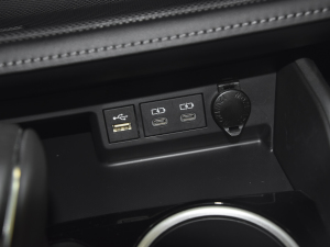 2022p 2.5L F 7 п؅^