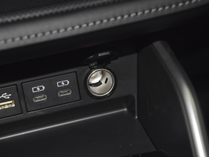 2022p 2.5L F 7 п؅^