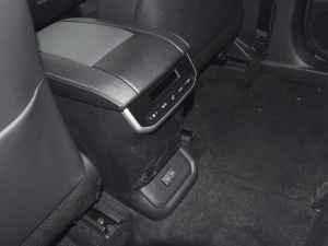 2022p 2.5L F 7 п؅^