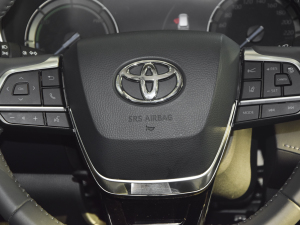 2022p 2.5L F 7 п؅^