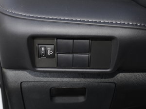 2022p 2.5L (q)A 7 п؅^(q)