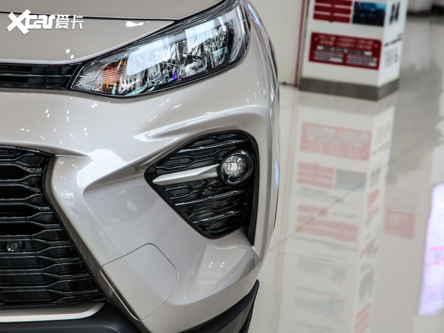 2021�����m�_ 2.0L CVT�����A�� 