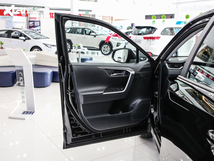 2021m_p p 2.5L E-CVTA