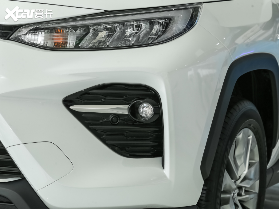 2021m_p p 2.5L E-CVTA