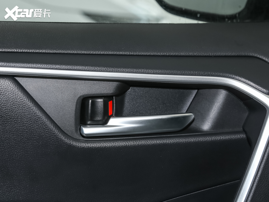 2021m_p p 2.5L E-CVTA