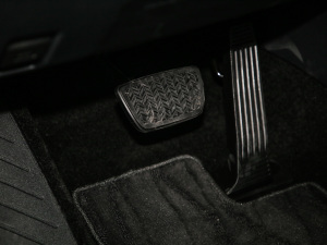 2021p 2.5L E-CVTA п؅^