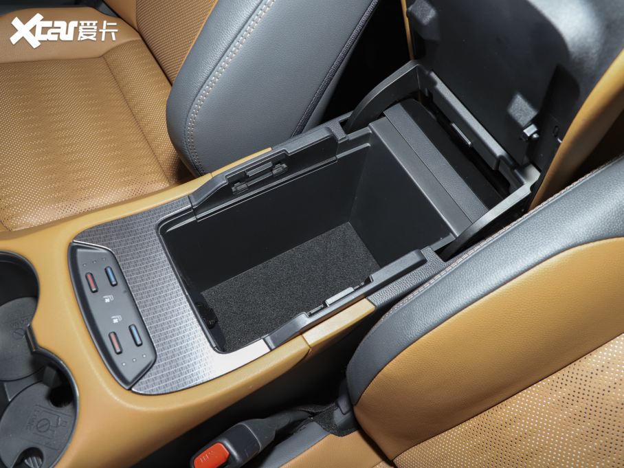 2022�����S �p�� 2.5L CVT������F��