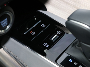 20222.0L CVT(q) п؅^(q)