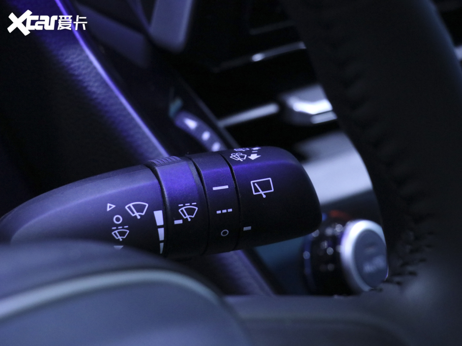 2022hm_(d) 2.0L CVTF