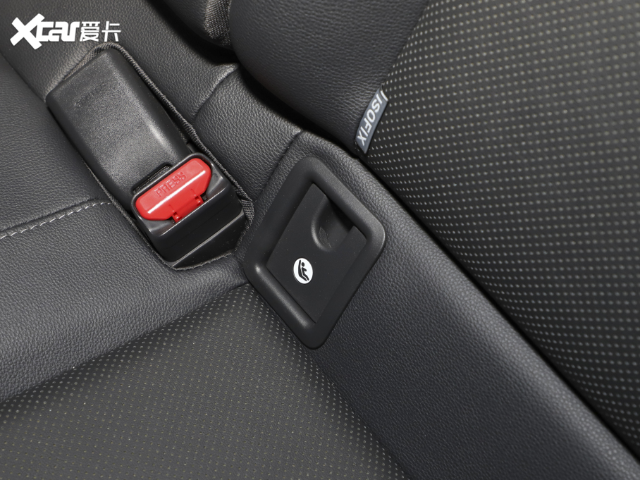 2022hm_(d) 2.0L CVTF