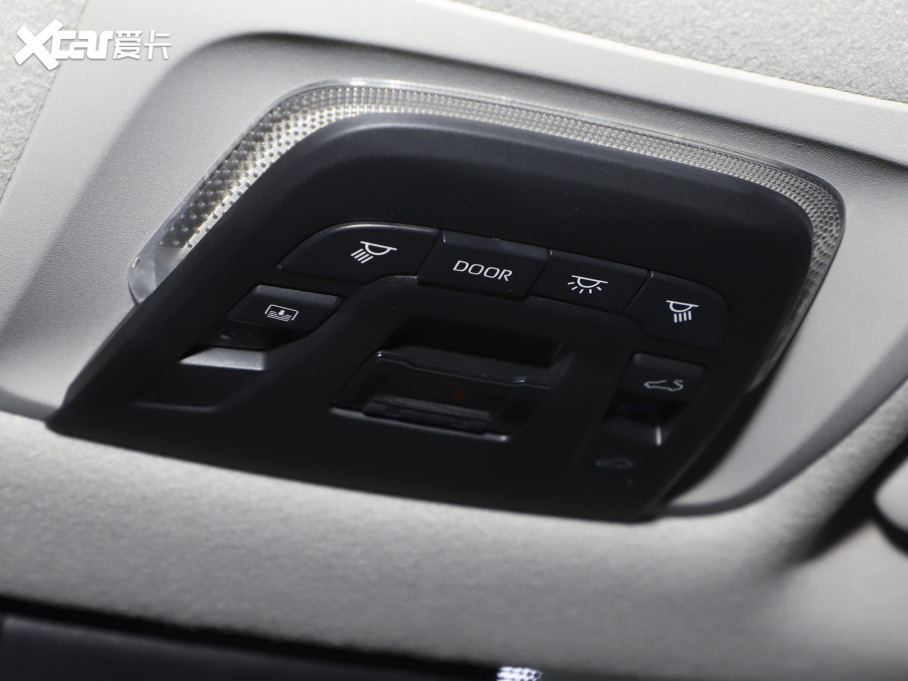 2022hm_(d) 2.0L CVTF