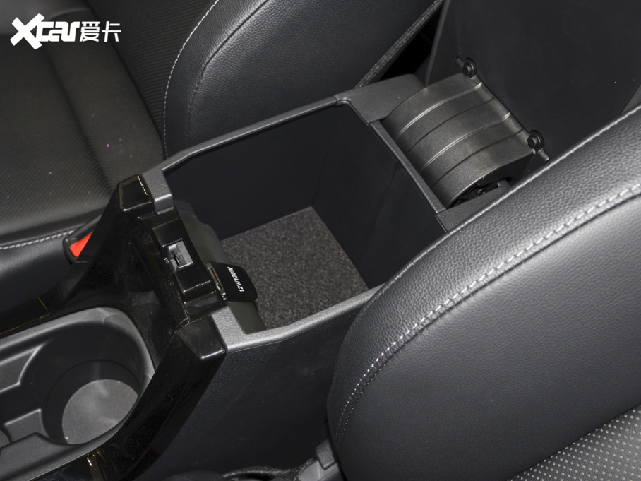 2022hm_(d) 2.0L CVTA