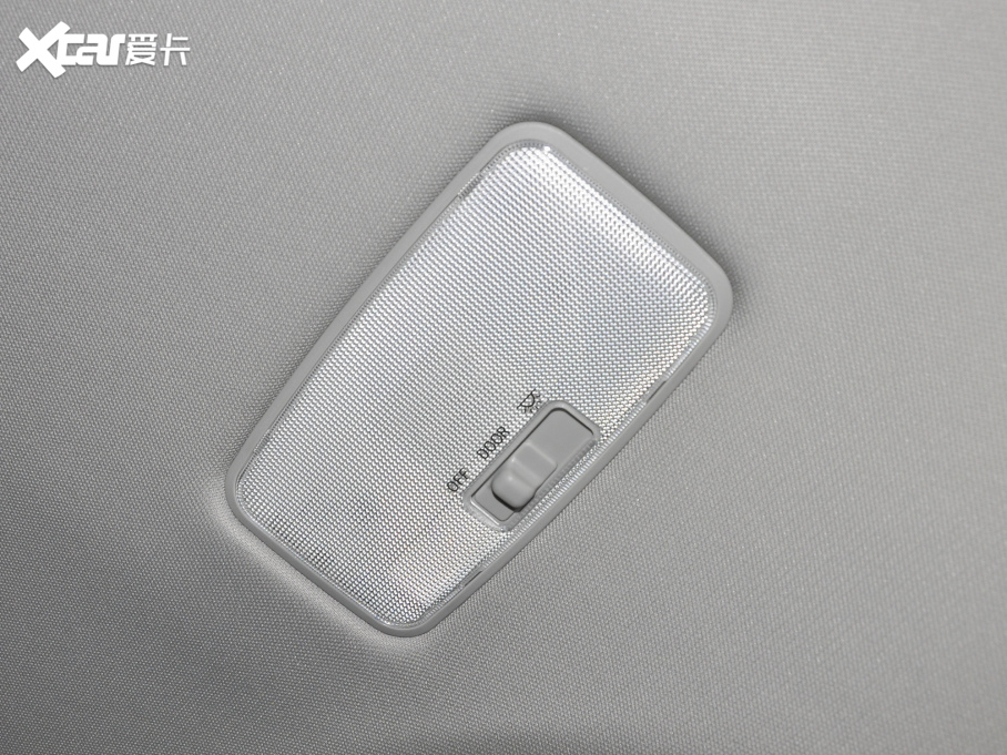 2022m_(d) 2.0L CVT(q)A