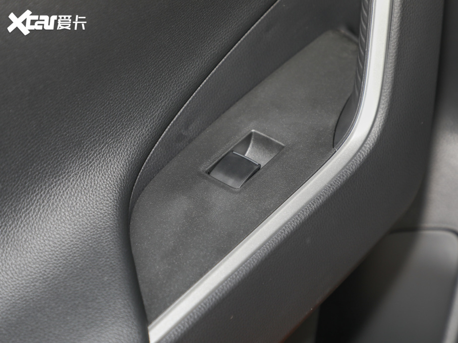 2022m_ 2.0L CVT(q)APLUS