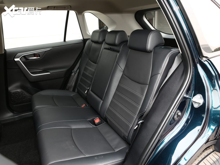 2022m_(d) 2.0L CVT(q)APLUS