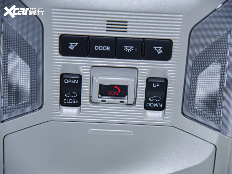 2022m_(d) 2.0L CVT(q)A