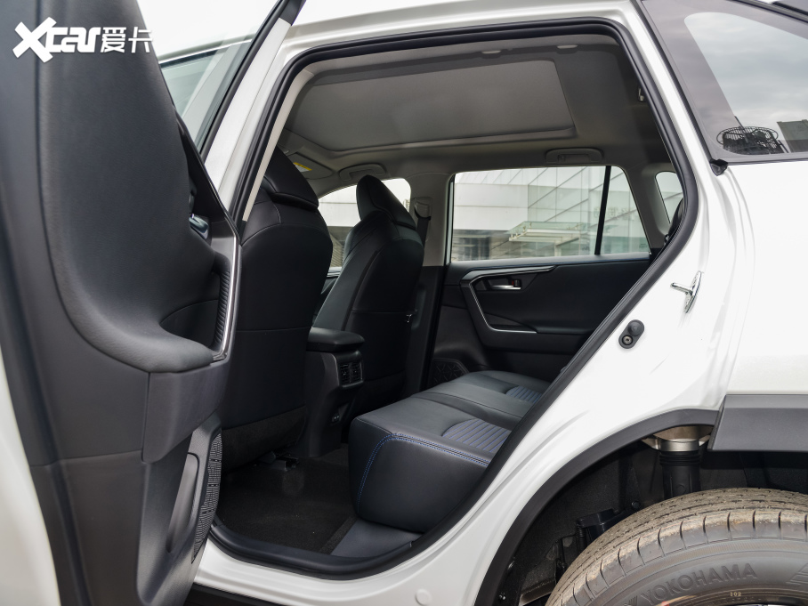 2022m_(d) 2.0L CVT(q)Ƽ