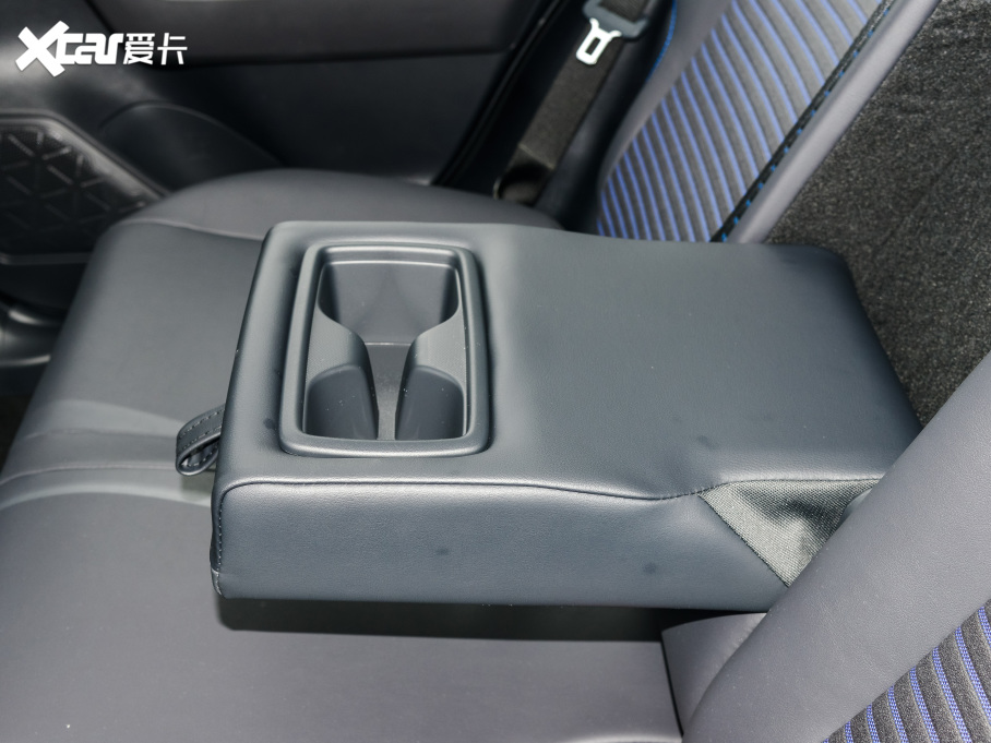 2022m_(d) 2.0L CVT(q)Ƽ