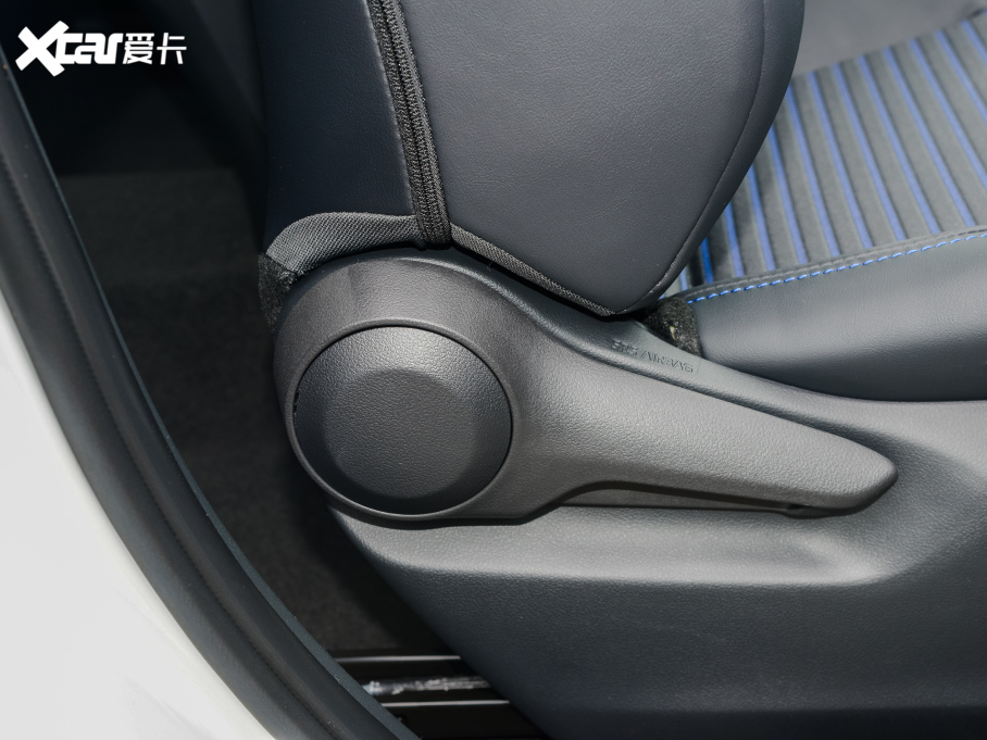 2022m_(d) 2.0L CVT(q)Ƽ