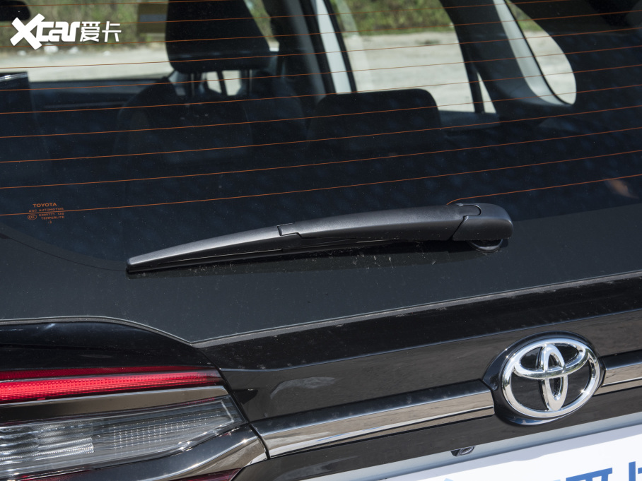 2022m_(d) 2.0L CVT(q)Tʿ