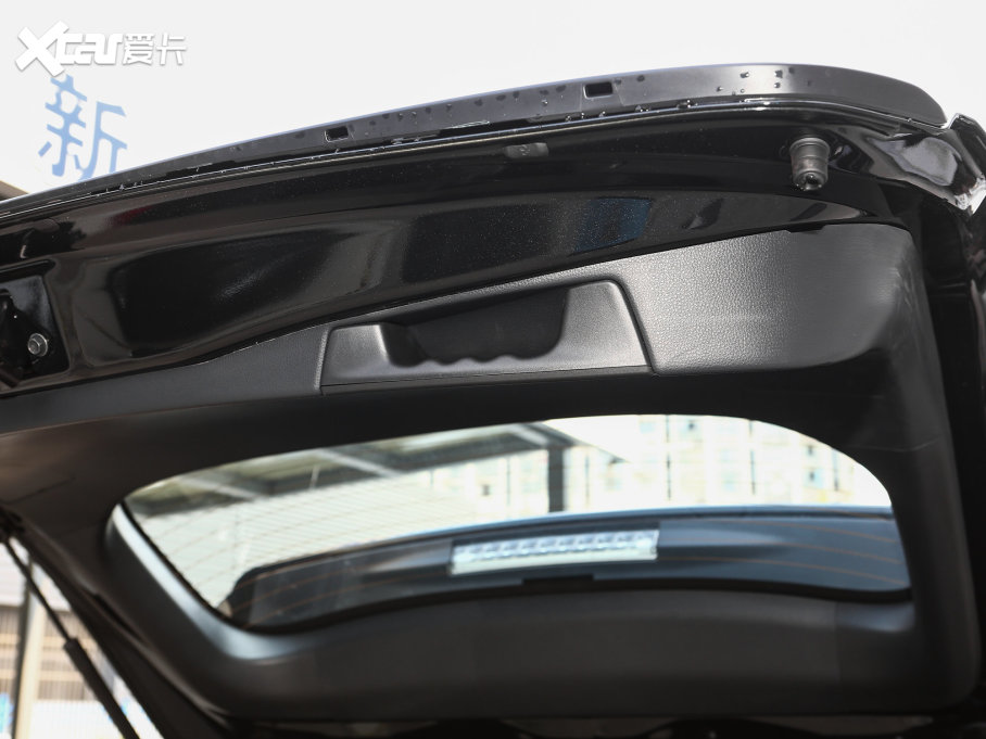 2022m_(d) 2.0L CVT(q)а