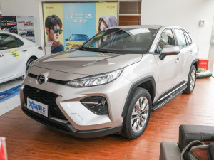 2022款2.0L CVT两驱豪华PLUS版 左前45度