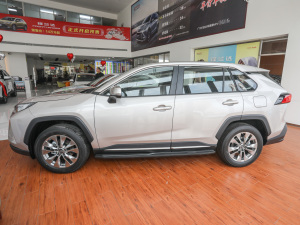 2022款2.0L CVT两驱豪华PLUS版 正侧（左）
