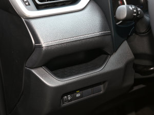 20222.0L CVT򌶼а g