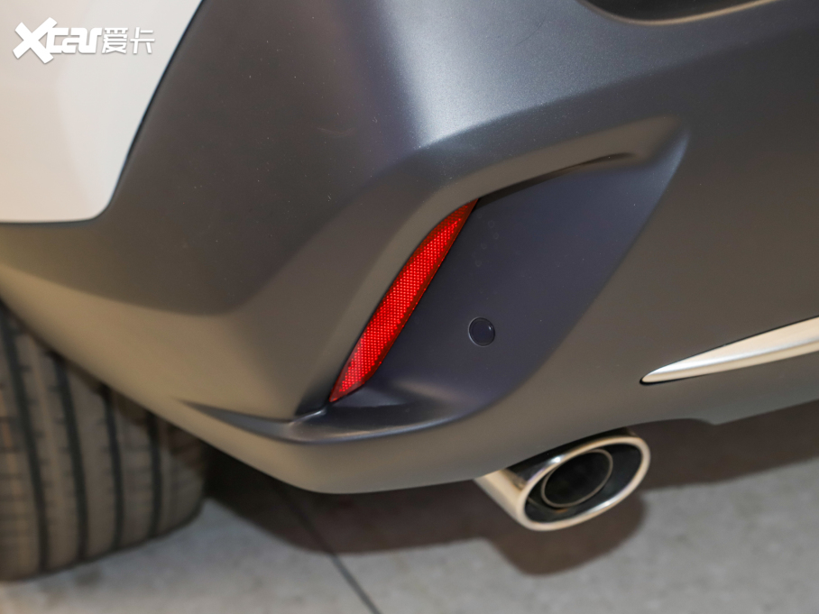 2022m_p p 2.5L E-CVTA