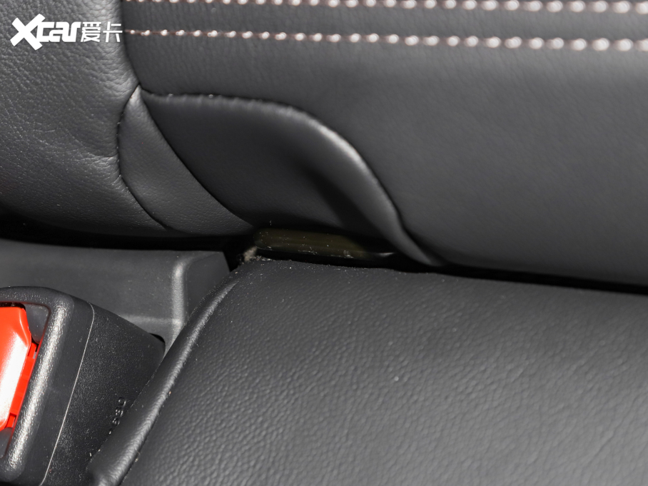 2022m_(d)p p 2.5L E-CVT(q)A