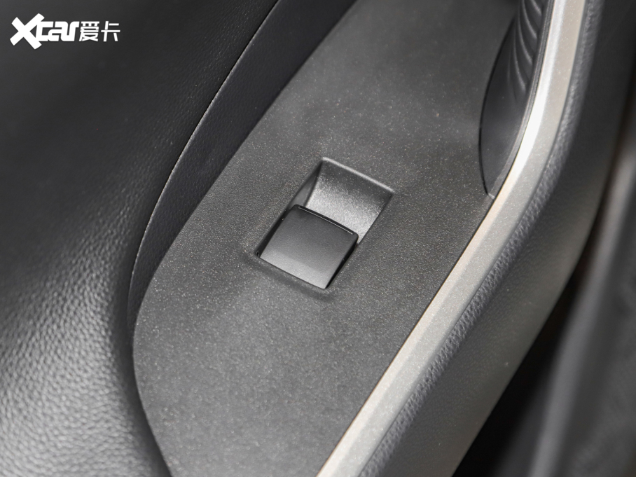 2022m_p p 2.5L E-CVTA