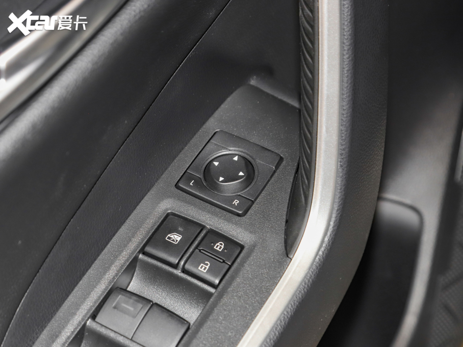 2022m_p p 2.5L E-CVTA