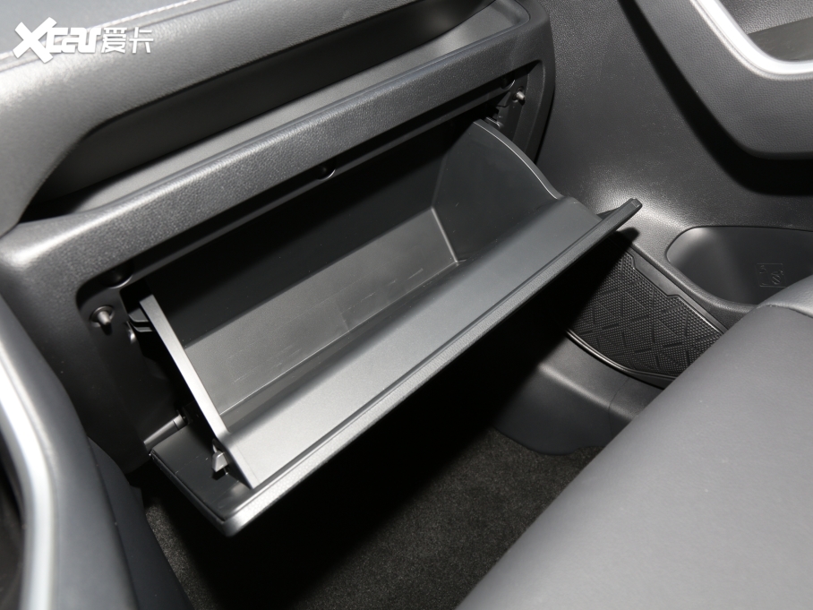 2022m_p p 2.5L E-CVTA