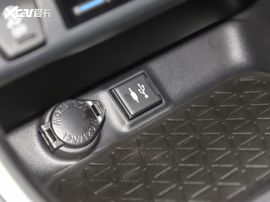 2022m_(d)p p 2.5L E-CVT(q)F