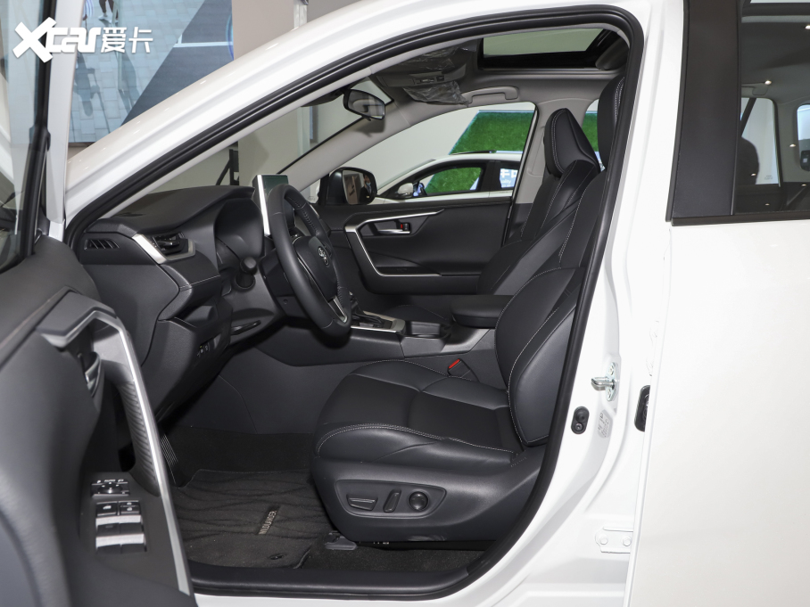 2022m_p p 2.5L E-CVT(q)APLUS