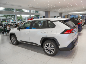 2022p 2.5L E-CVTA w^