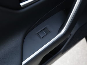 2022p 2.5L E-CVT(q)A ܇ƅ^(q)