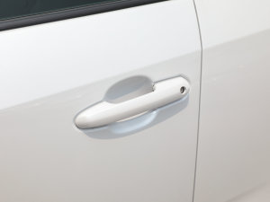 2022p 2.5L E-CVT(q)а {T