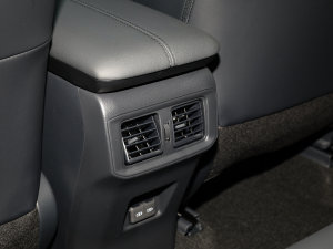 2022p 2.5L E-CVT򌶼а п؅^