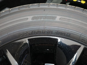 2022p 2.5L E-CVTTʿ ݆̥ߴ