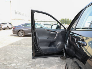 2022p 2.5L E-CVTTʿ {λ܇T