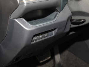 2022p 2.5L E-CVTTʿ п؅^