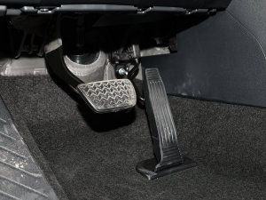 2022p 2.5L E-CVTTʿ п؅^